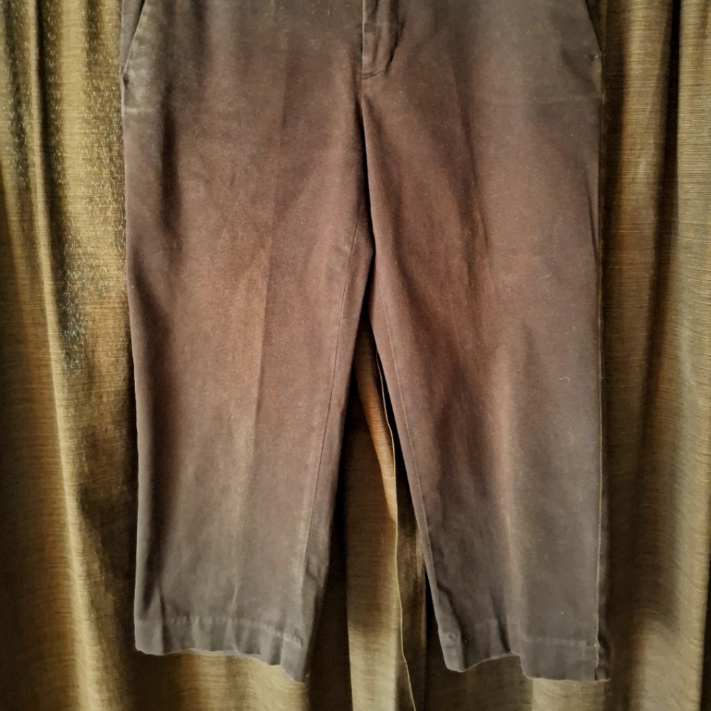 Chaps Capris - Picture 2 of 5